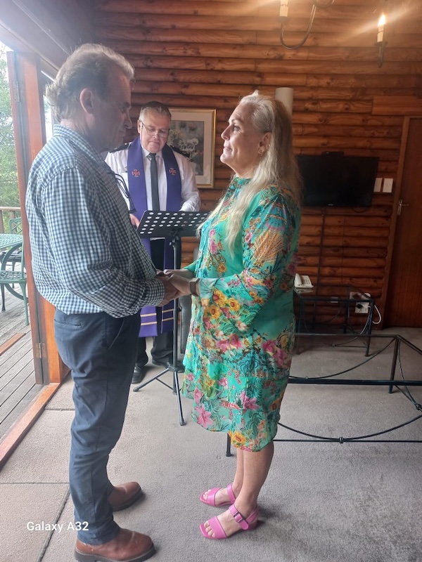 Wedding ceremony by Dr. Gerrit Rademeyer in Calitzdorp