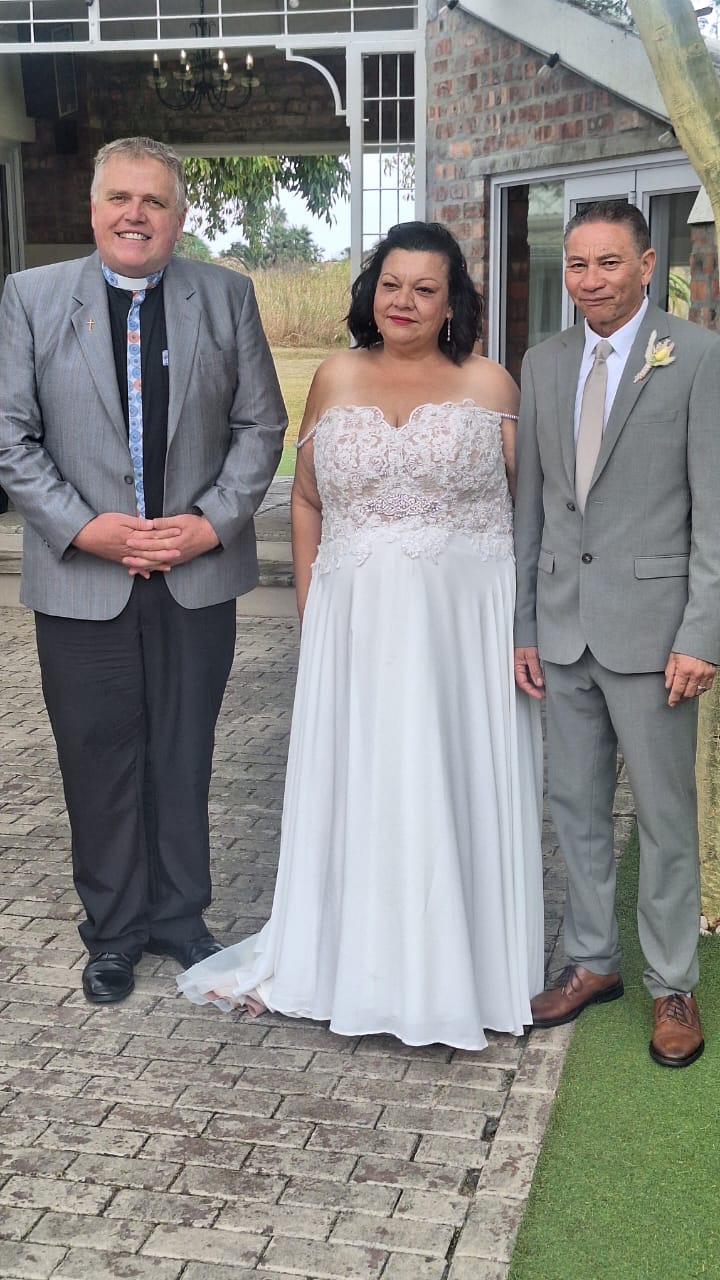 Wedding ceremony by Dr. Gerrit Rademeyer in Calitzdorp