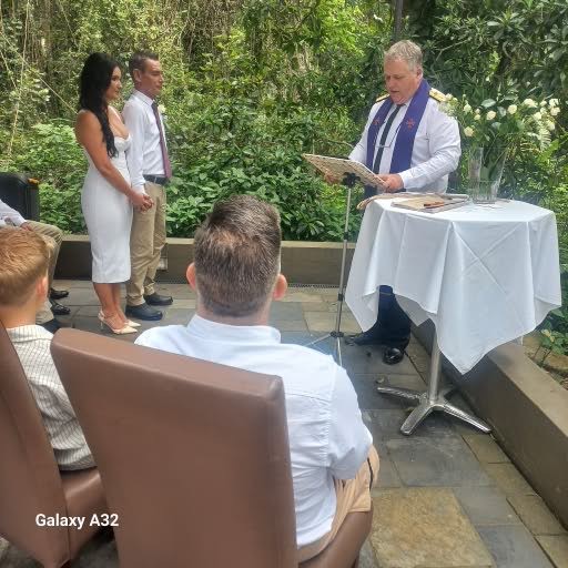 Wedding ceremony by Dr. Gerrit Rademeyer in Calitzdorp
